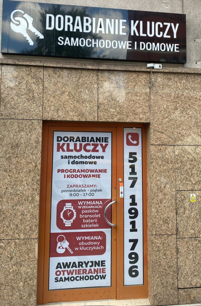 Key Duplication Tomasz Maszak